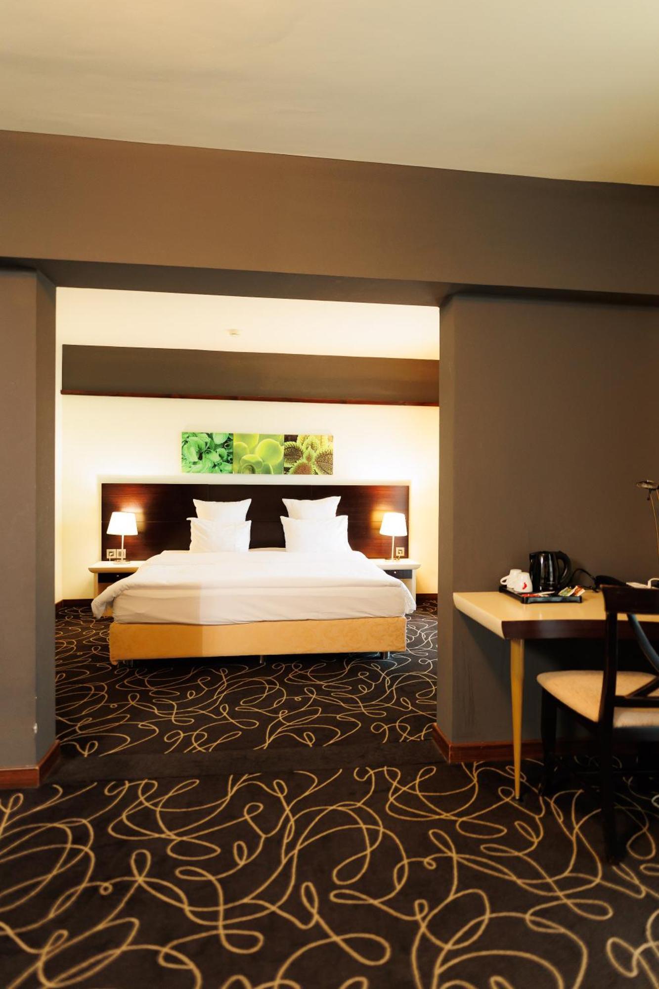 Hotel Orizont 4*